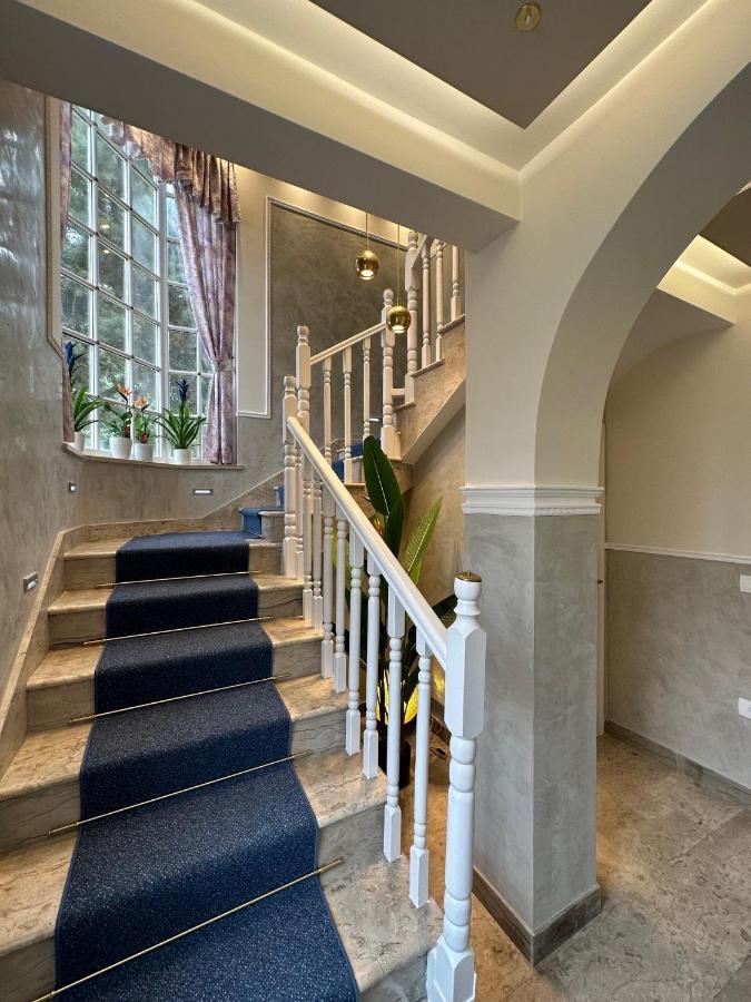 Apartments Zanetti Пула Екстериор снимка