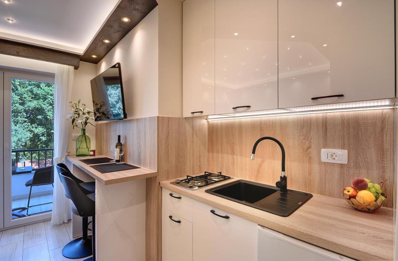 Apartments Zanetti Пула Екстериор снимка